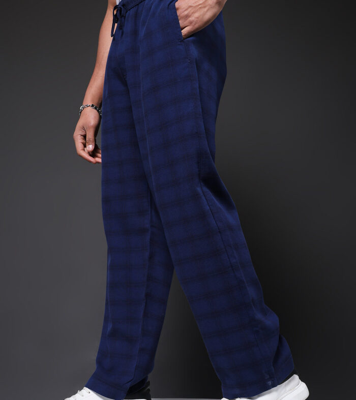 Men chequered lounge pants